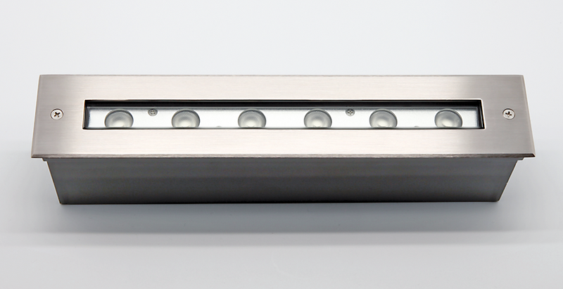 Luminaire encastrable sol Inground LINEAR TRILED RVB