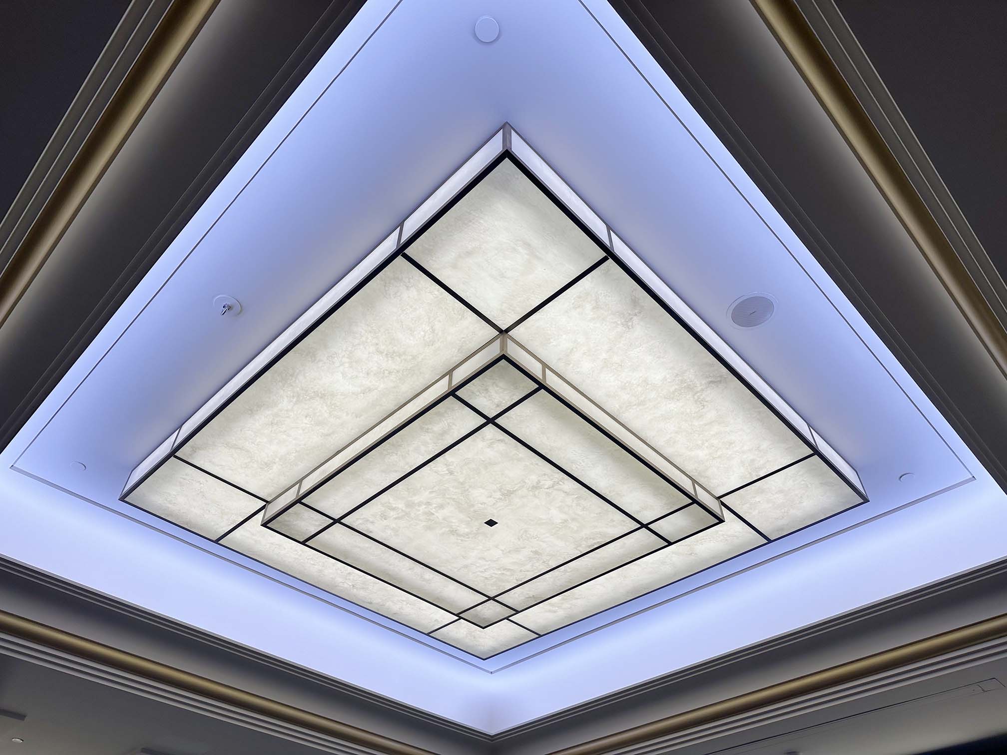 ledbox-realisation-hotel-collectionneur-08