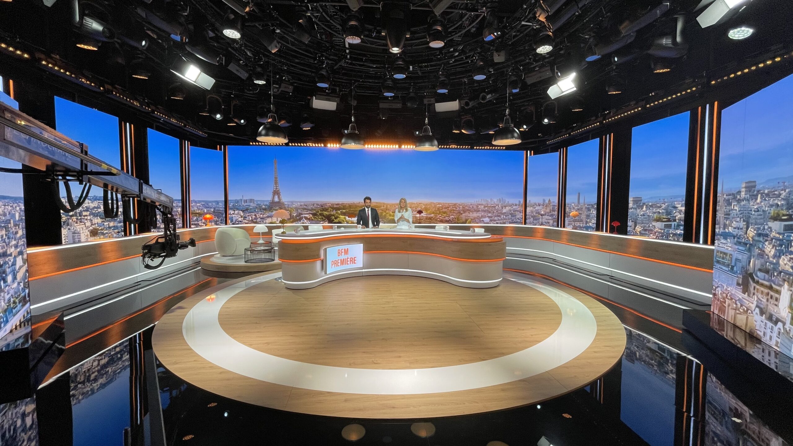 ledbox-realisation-bfmtv-la-matinale-1