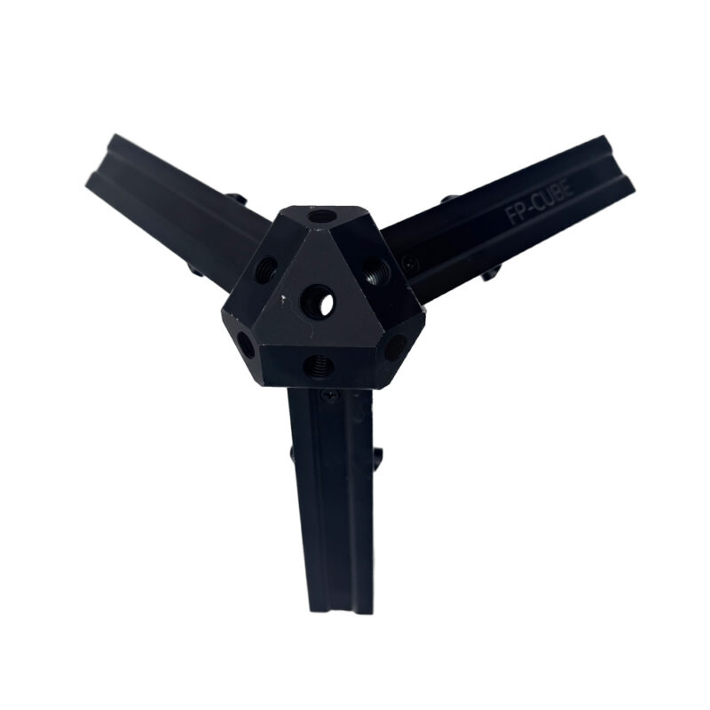 Angle 3 départs pour montage cube pour rampe vidéo Led - PULSE