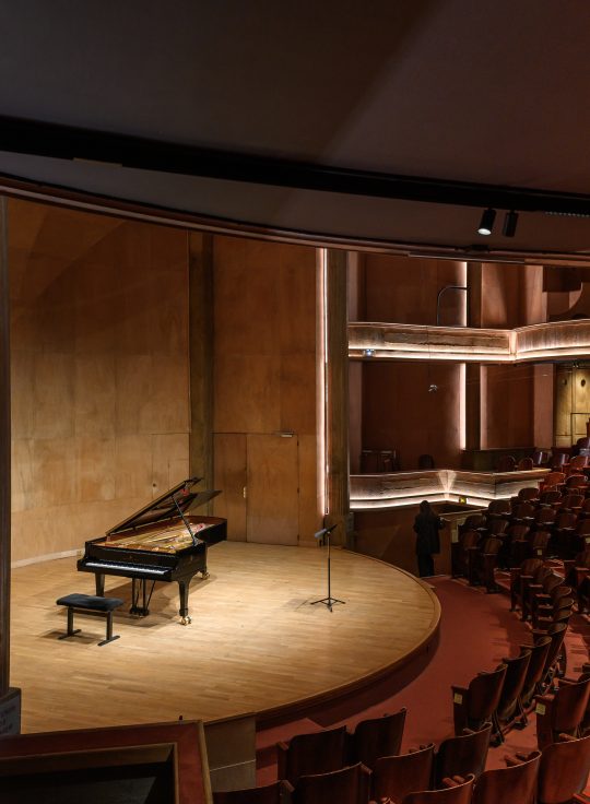 ledbox-realisation-archi-salle-cortot-05-Michael-HIRSCH