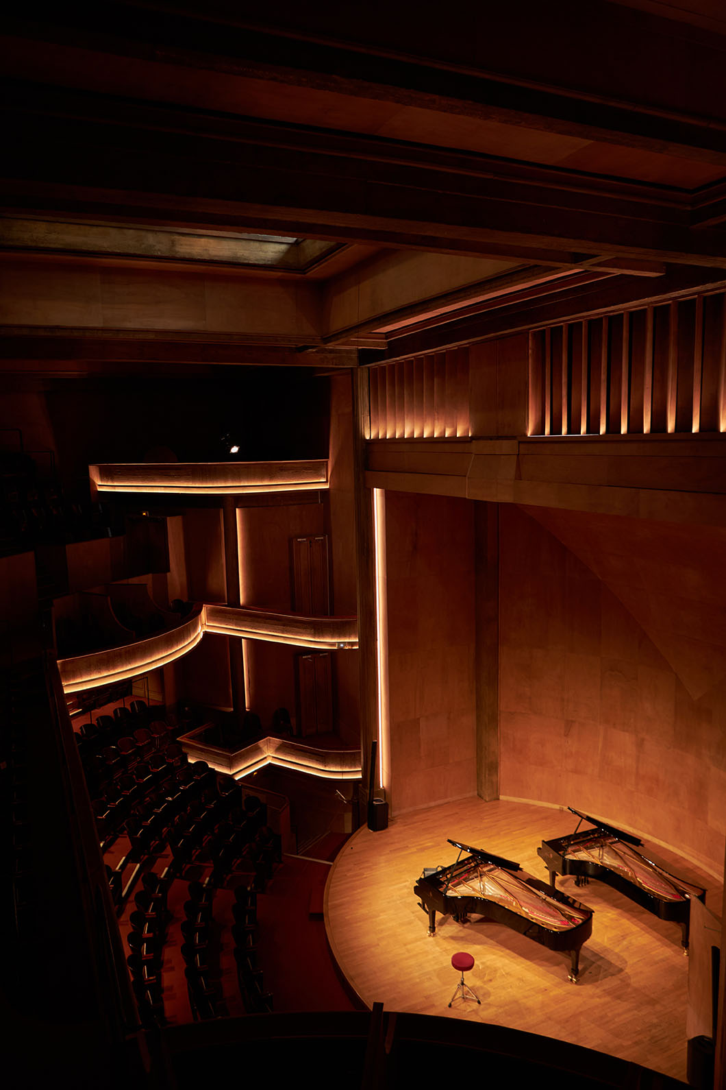 ledbox-realisation-archi-salle-cortot-08