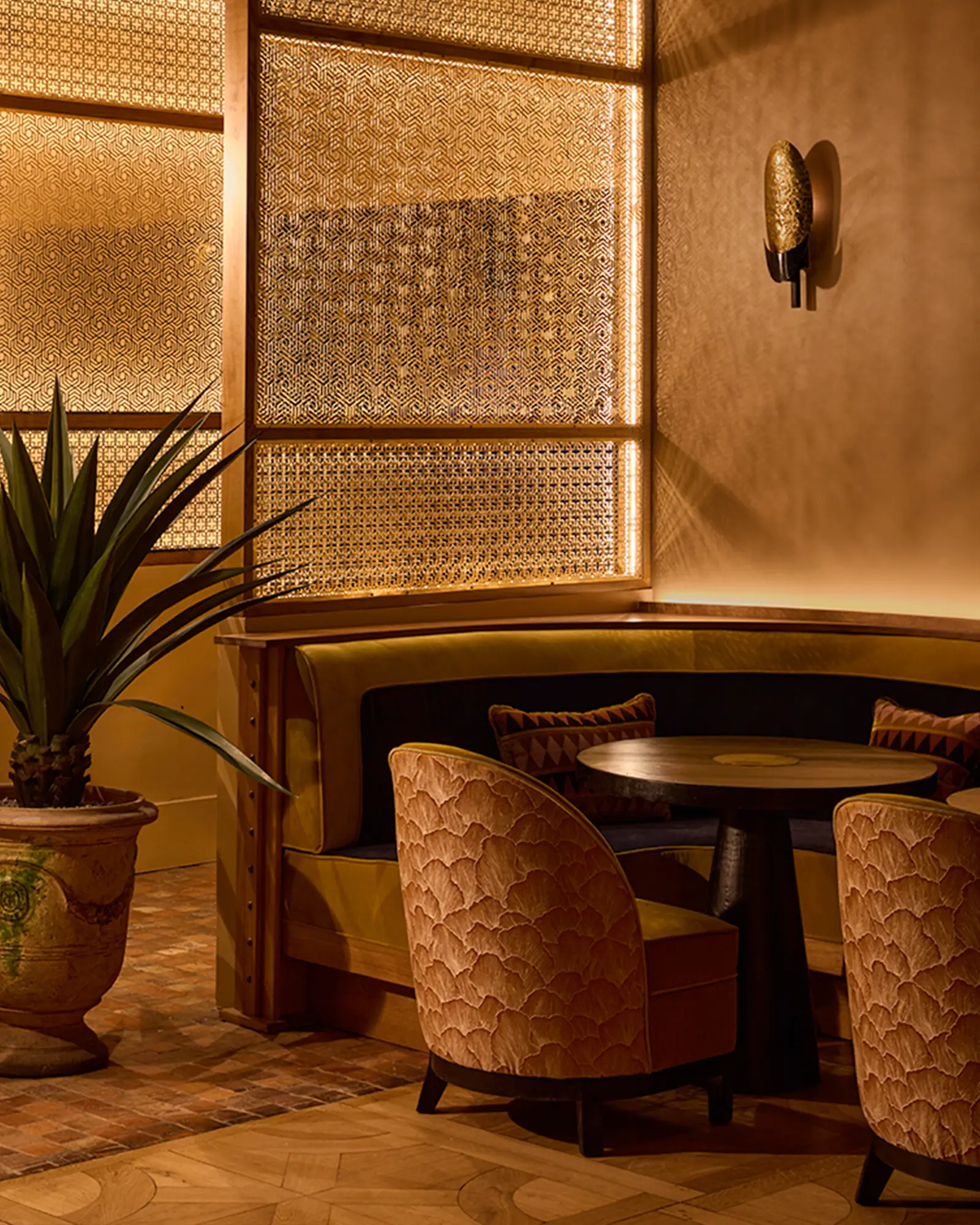 ledbox-realisation_MANKO_PARIS_11233_WEB_1600x2000