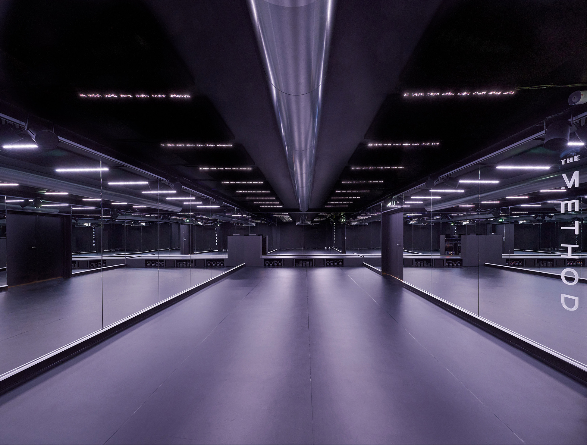 THE METHOD – STUDIO TROCADÉRO